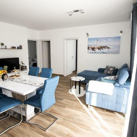 Blue Pearl Apartment Rogoznica  Dış mekan fotoğraf