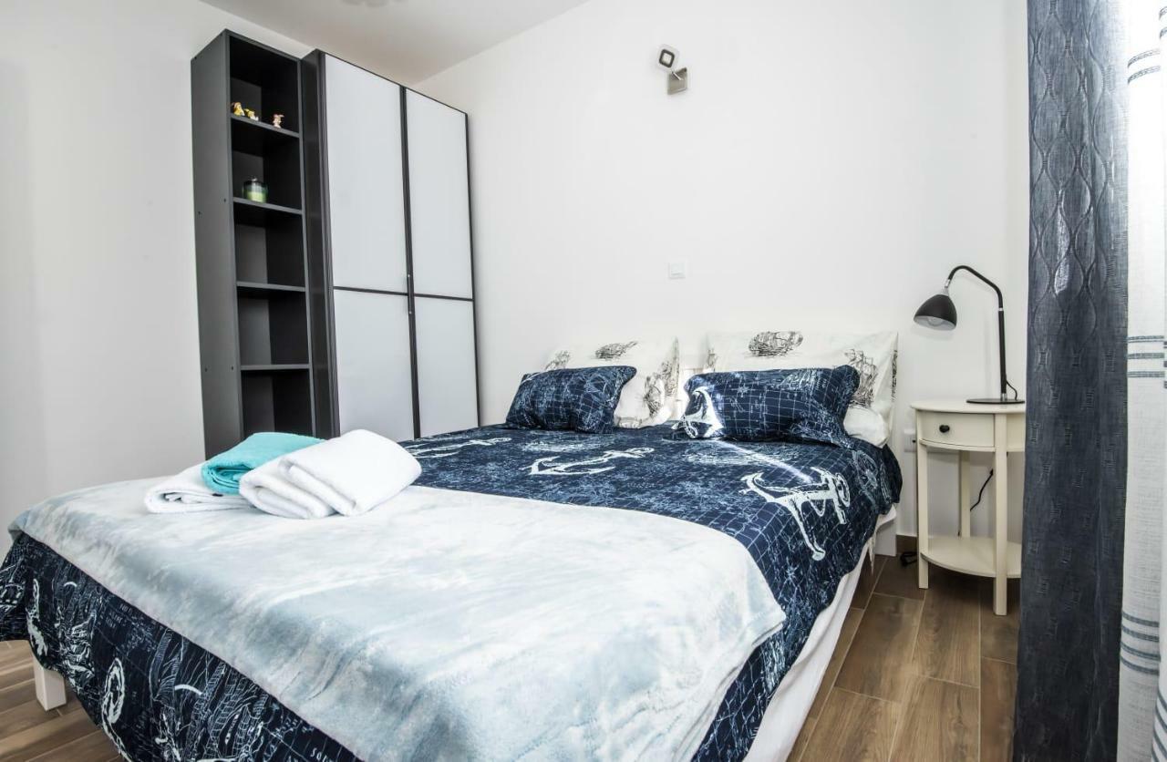 Blue Pearl Apartment Rogoznica  Dış mekan fotoğraf
