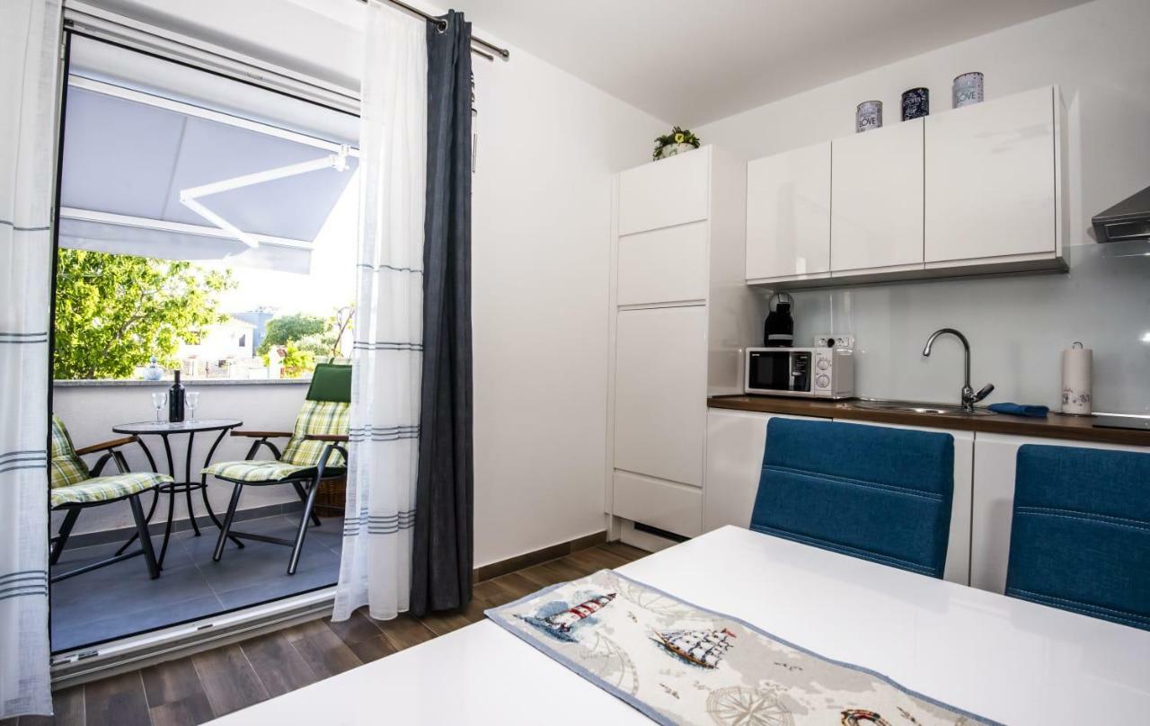 Blue Pearl Apartment Rogoznica  Dış mekan fotoğraf